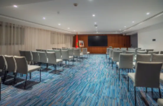 บราท โฮเทล