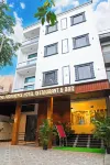 The Prominence Hotel Restaurant & Bar - bar