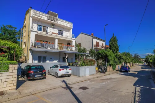 Apartment Jadro - 3-Star