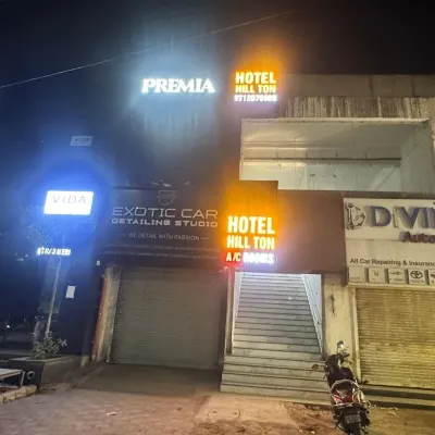 Hotel Hill Ton Hotel berhampiran Kuil Vaishnodevi