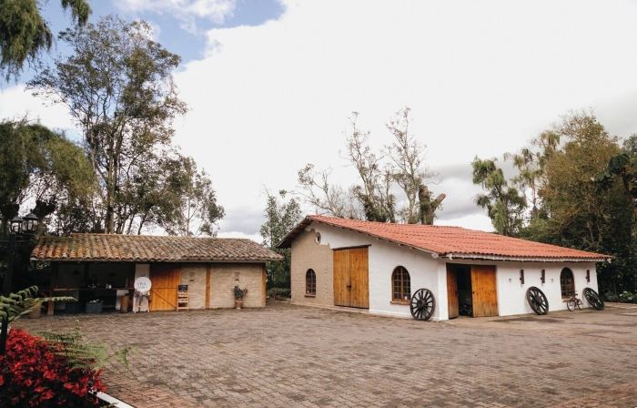 La Armenia Estate, Cottage Hotel