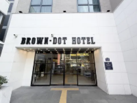 Brown Dot Hotel Sajik Baseball Stadium Hotels near استاد ساجيك للبيسبول