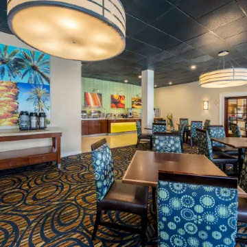 Clarion Hotel Anaheim Resort