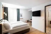 elaya hotel regensburg city center, Trademark Collection by Wyndham