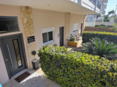 Cinema Zeus Studios - by Avelink Hotels in Spata-Artemida