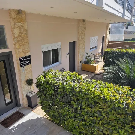 Cinema Zeus Studios - by Avelink Отели в г. Спата-Артемида