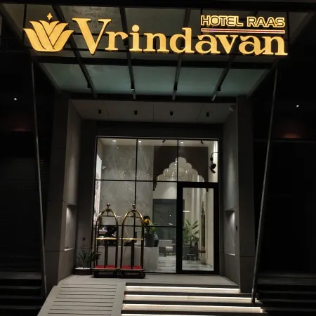 Hotel Raas Vrindavan