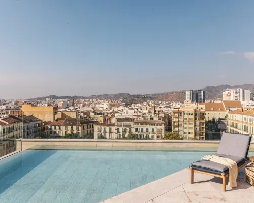 مي مالاجا باي ميليا Hotels near شاطئ غوادالورس