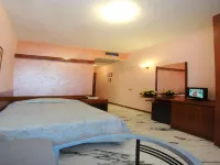 Hotel Excelsior - 4-Star