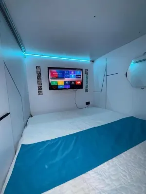 베드 앤 배스 호텔 캡슐라 키토