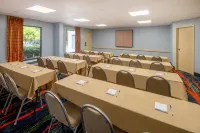 Park Inn by Radisson, Columbus State University Area