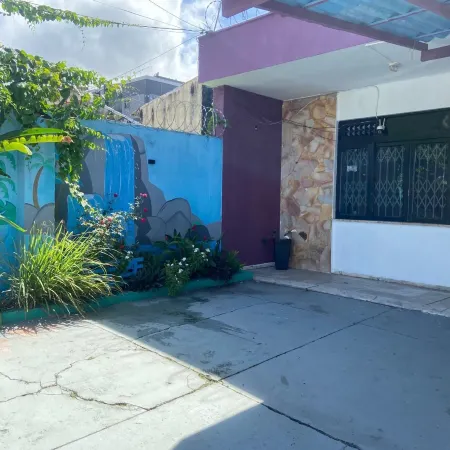 Açaizeiro Hostel Отели в г. Белен