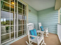 Sunrise Waterfront 2BR Townhome - Pool Private Terraces Hotels in Ruskin