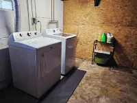 Cozy Home in Beautiful Berea: near Airport, IX Center, Parks, & Campus Ξενοδοχεία στην πόλη Berea