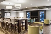 Garner Hotel Liberal North by IHG - breakfast