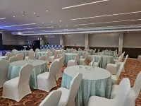 Golden Sands - By The Bay Resorts - breakfast