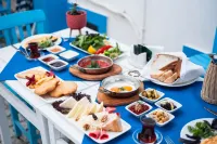 Bozcaada Albatros Otel - 2성급
