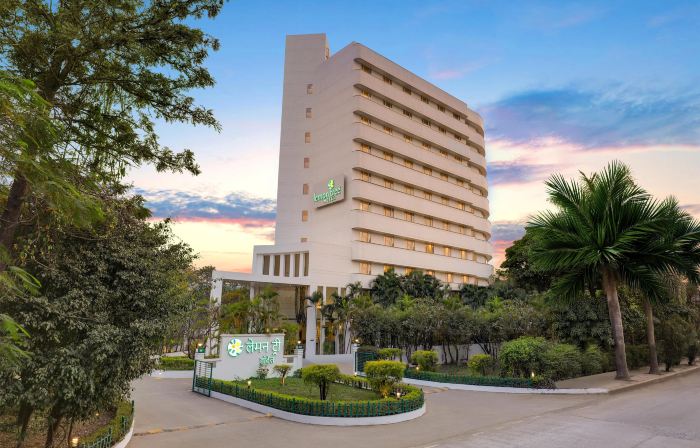 Lemon Tree Hotel Hinjewadi Pune