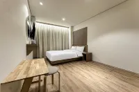 Royal Yeonggwang - Motels