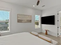 Woodland Shores by Avantstay Sleeps 22 Massive Pool + Spa Golf Cart + Game Room + BBQ Near Seaside Hotels in Walton County