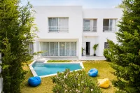Sandra 31 - Pool