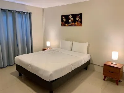 Península Hostel Hotels in 