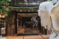 Home Hotel Folketeateret