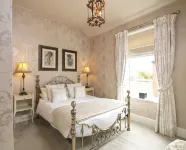 Howarth House Hotel di 