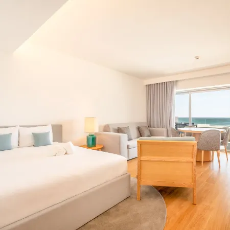 GuestReady - Ocean-front getaway in Sesimbra