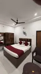 Trishul Inn - Bãi đậu xe