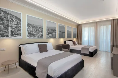 Naples Plaza Downtown - 4-Star