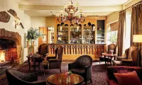 Fawsley Hall Hotel & Spa - bar