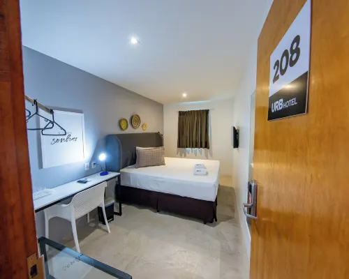 Urb Hotel Hoteles cerca de Playa Mansa