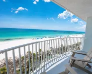 Palm & Tide Beachfront Hotel - Ocean View