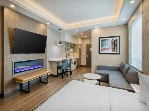 Best Western Plus City Centre Inn - Jacuzzi
