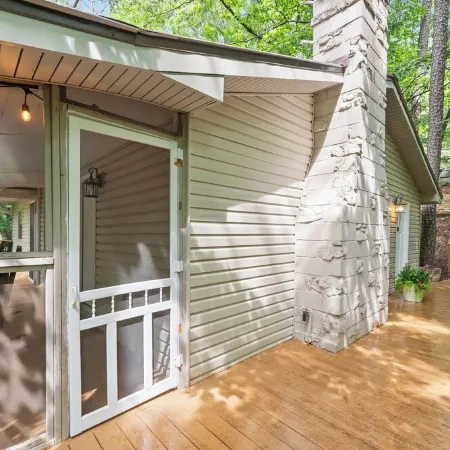 Cabin with Hot Tub, Firepit, Dog Park