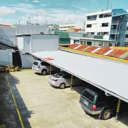 Hotel Santo Tomas / Historical Property