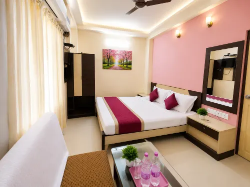 Goroomgo Golden Beach Inn Puri - ห้องครัว