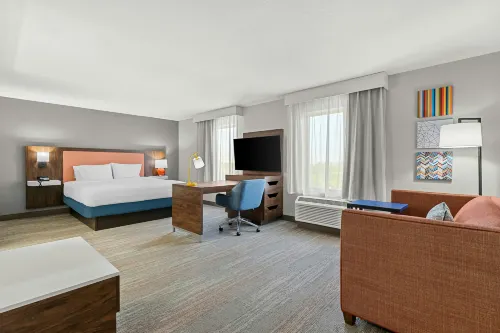 Hampton Inn & Suites Peru - Parkering