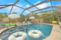 Naples Pool Home Paradise Minutes From the Beach - 3 tähden