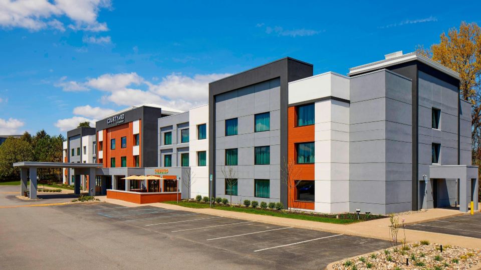 Courtyard Albany Thruway