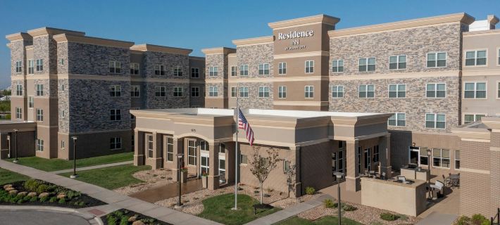 Residence Inn Kansas City at the Legends Отели в г. Уайандотт