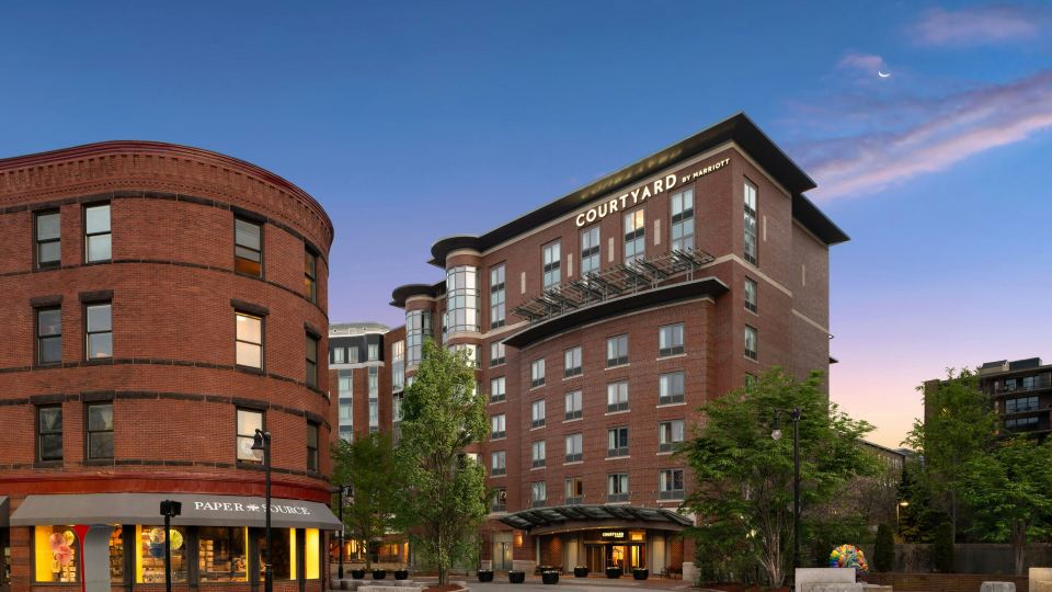 Courtyard Boston Brookline