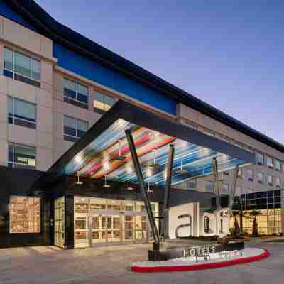 Aloft Katy Mills Hotel Exterior