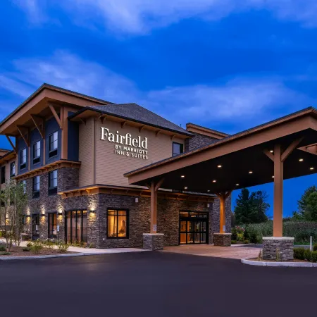 Fairfield Inn & Suites Canton