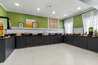 Spark by Hilton Bensalem Philadelphia - breakfast