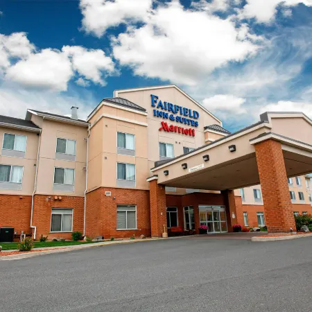 Fairfield Inn & Suites Sudbury