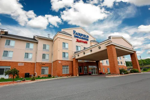 Fairfield Inn & Suites Sudbury - 3 stjerner