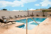 Hampton Inn by Hilton Ciudad Victoria - Pool