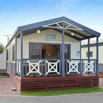 Discovery Parks - Adelaide Beachfront Hotel Exterior